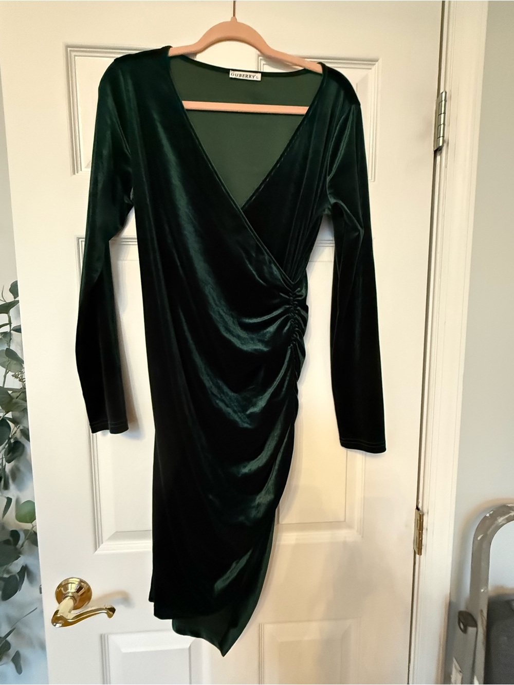 Green Velvet Wrap Ruched Long-Sleeve Dress